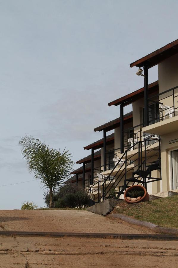 Brisas Del Lago Apartamentos โกลอน ภายนอก รูปภาพ